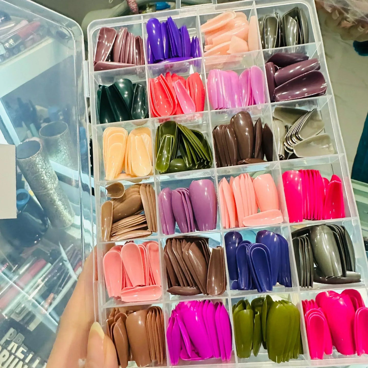 FawaQa | Artificial Nails Pack of 576 Nails (Free Glue)