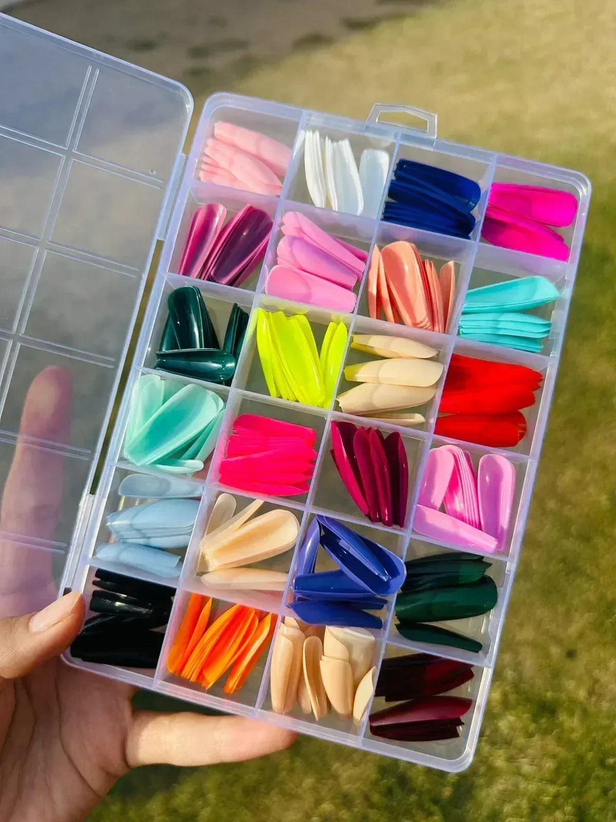 FawaQa | Artificial Nails Pack of 576 Nails (Free Glue)